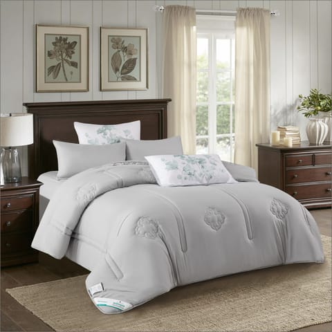 Comforter Set 4-Pcs Single Size Hotel Style With Applique Design Quilted Bedding Set ,White